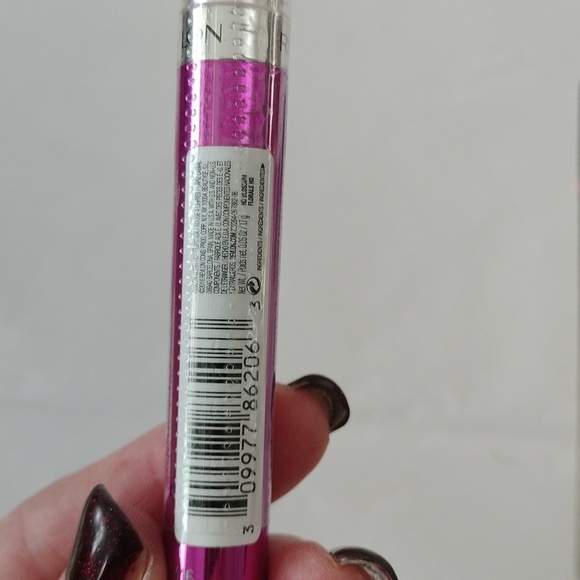 Revlon Cosmetics Bundle #1 Sealed Items - Picture 5 of 12